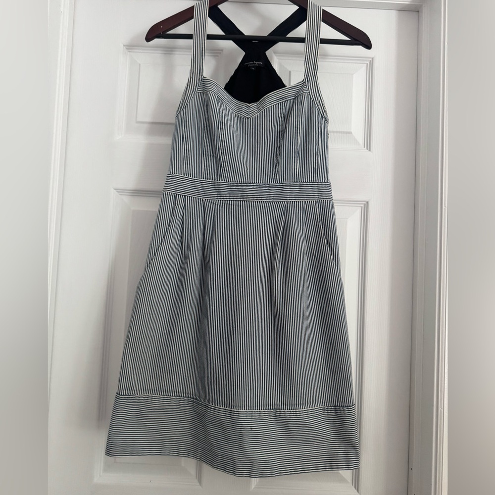 Nanette Lapore size 4 mini dress with pockets. Gently worn, very good condition.